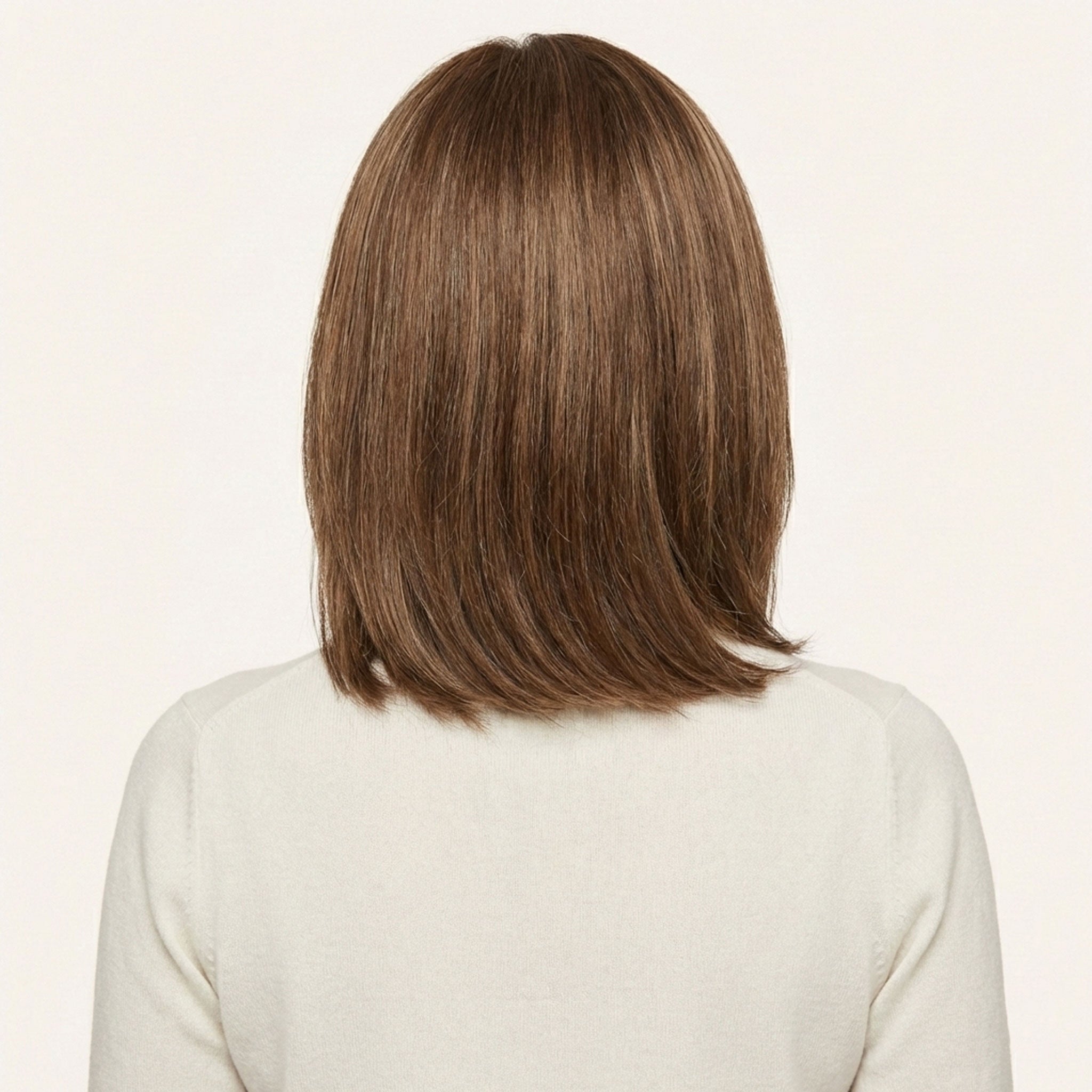 Perruque Naturelle Brune Mi-Longue - Bérengère - dos