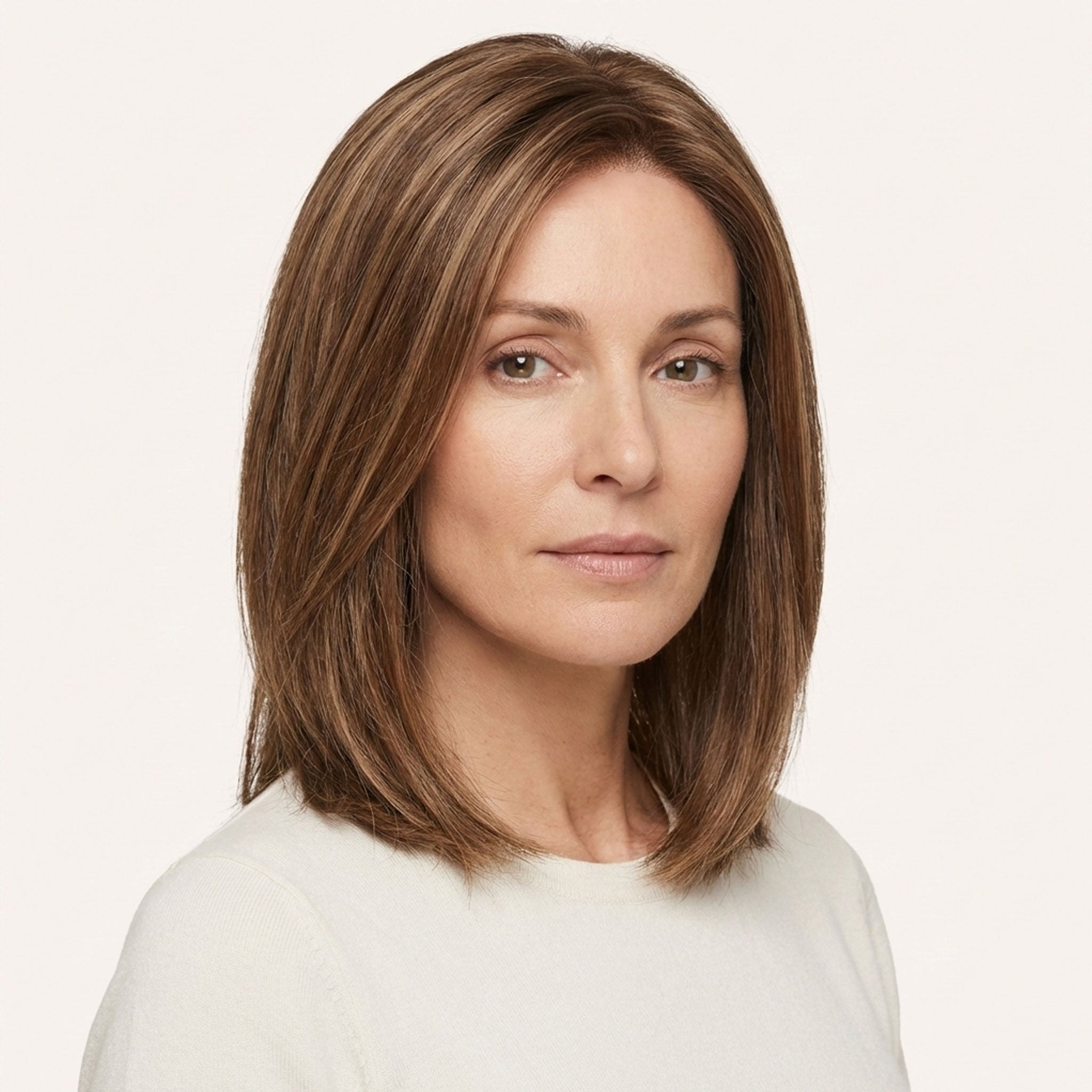 Perruque Naturelle Brune Mi-Longue - Bérengère