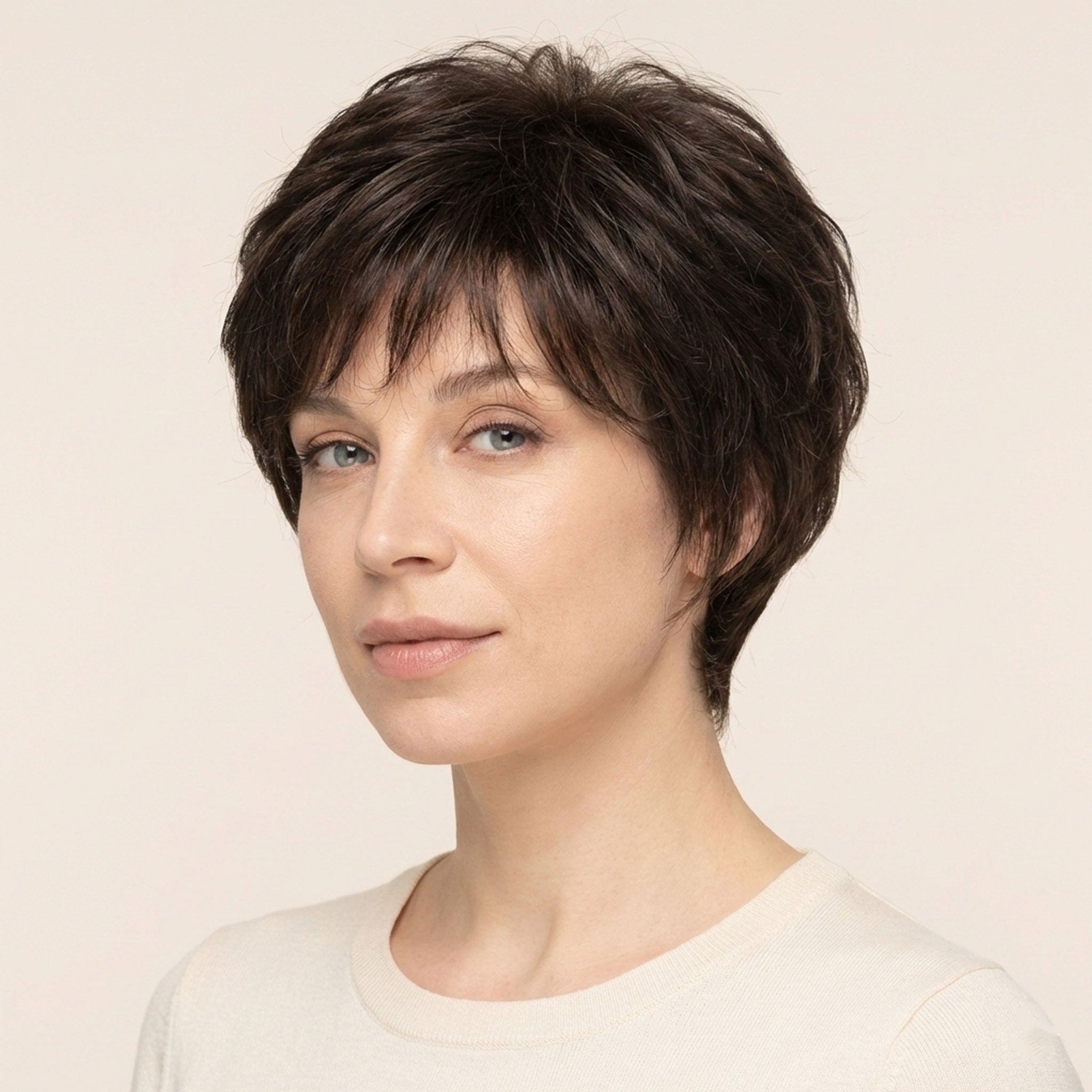 Perruque Semi naturelle Brune Carré Court - Zelda