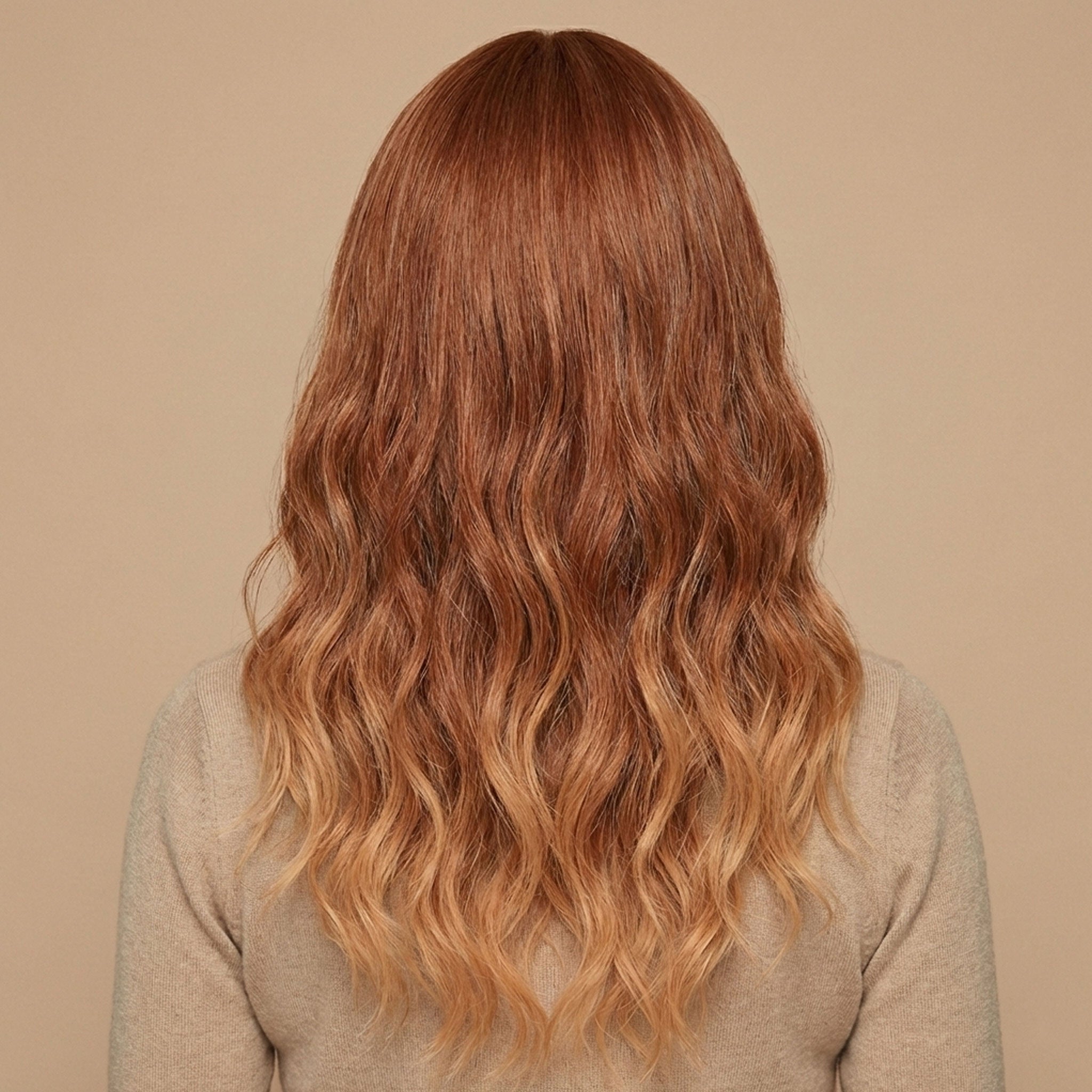 Perruque Synthétique Brune Longue - Hortense - dos