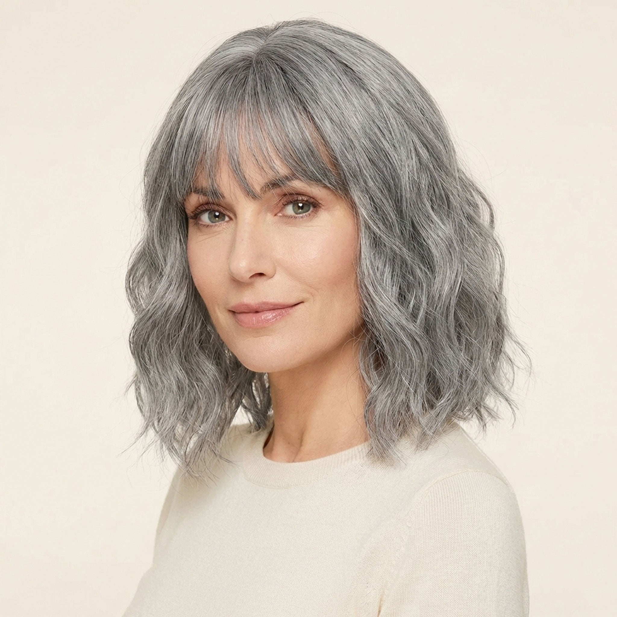 Perruque Synthétique Grise longue - Laure