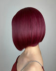 Perruque Synthétique Rouge Bordeaux A Frange Courte - Raymonde - Perruque Femme
