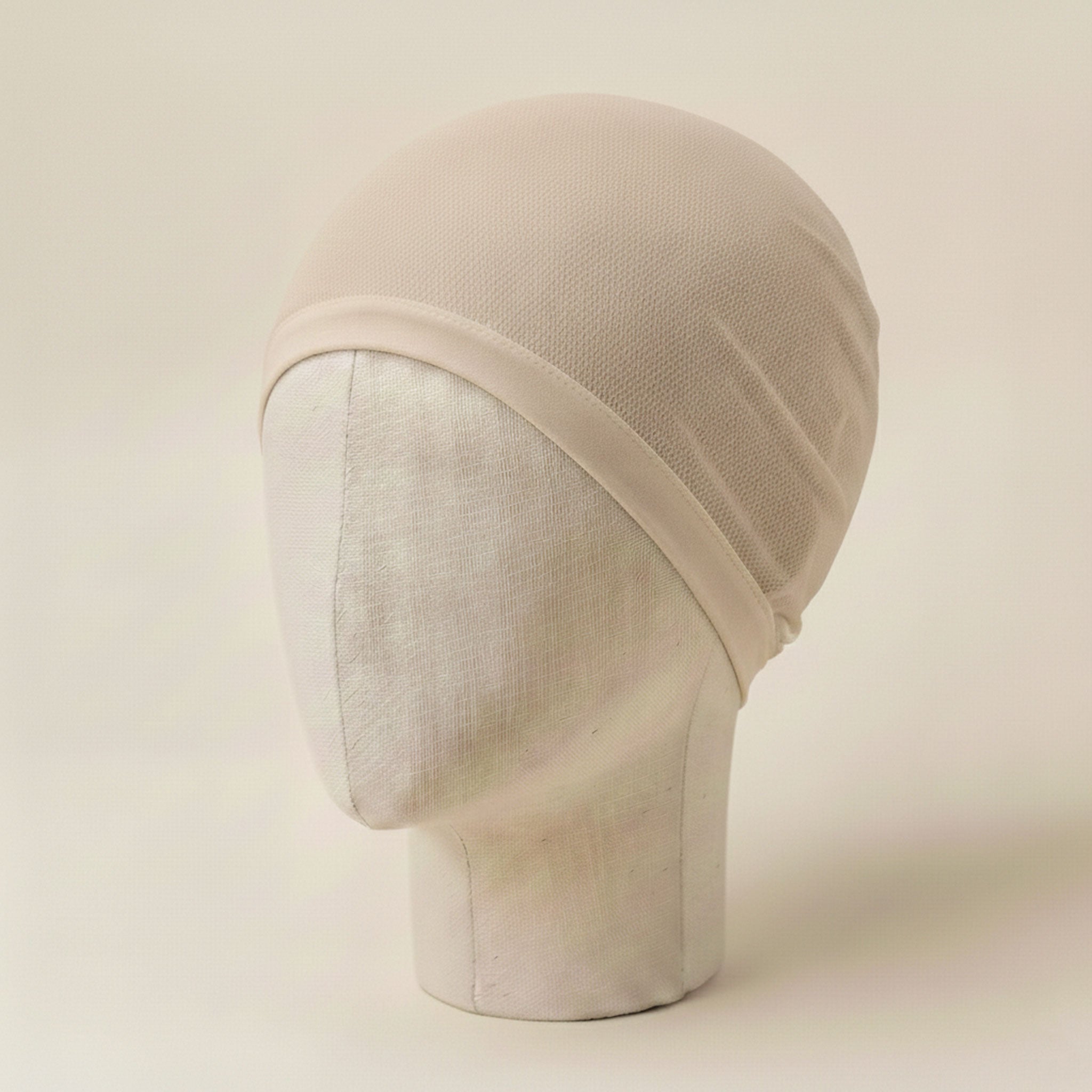 bonnet perruque beige