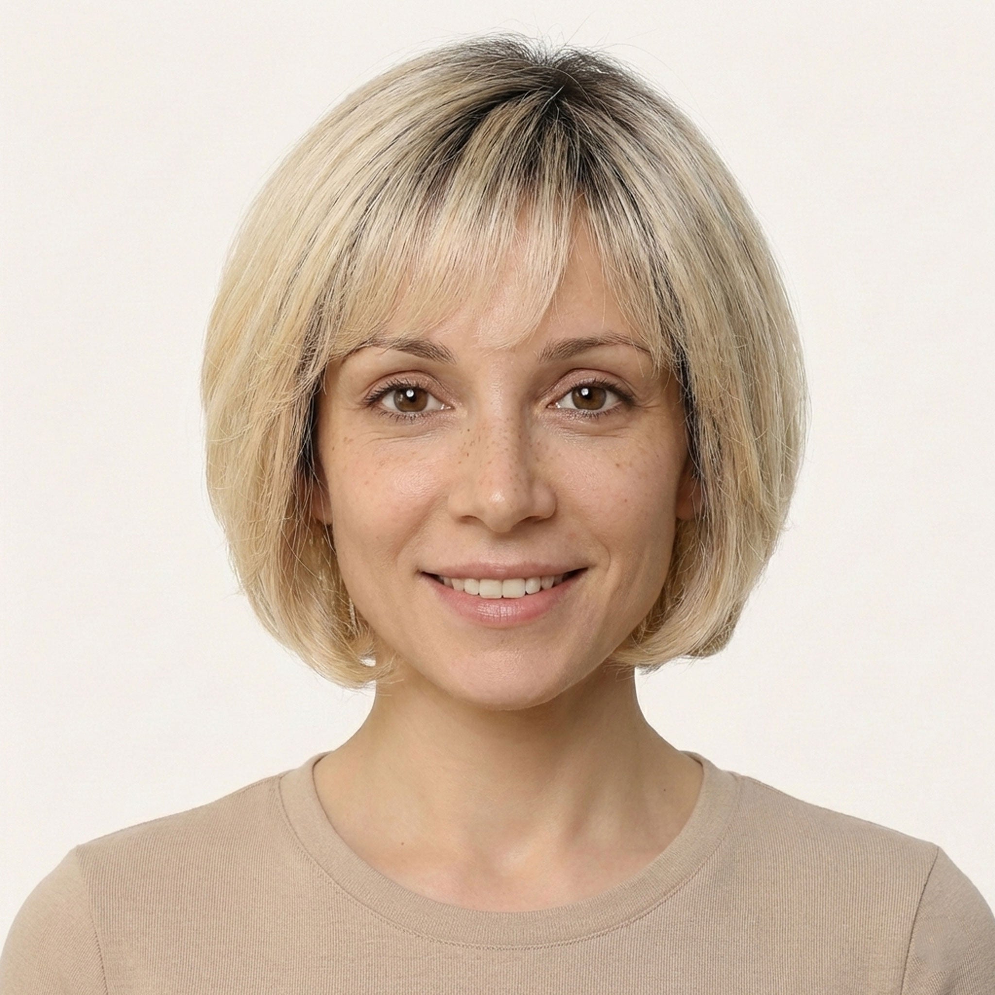 Perruque Naturelle Blonde Carré Court - Lysiane