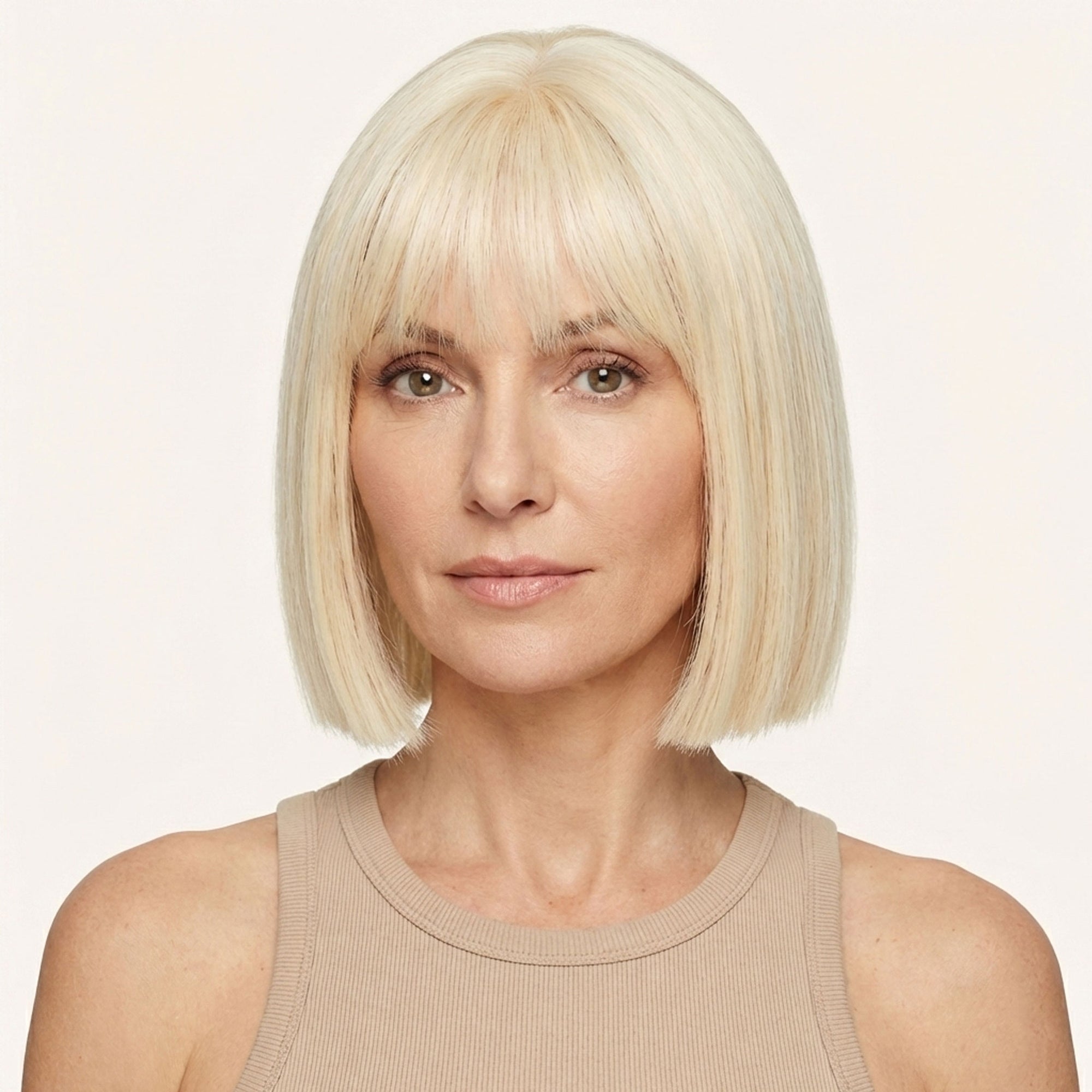 Perruque Synthétique Blonde Carré Court - Gisèle