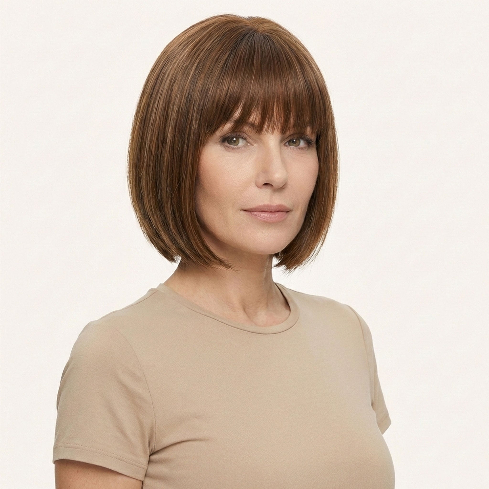 Perruque Synthétique Brune Carré Court - Anna