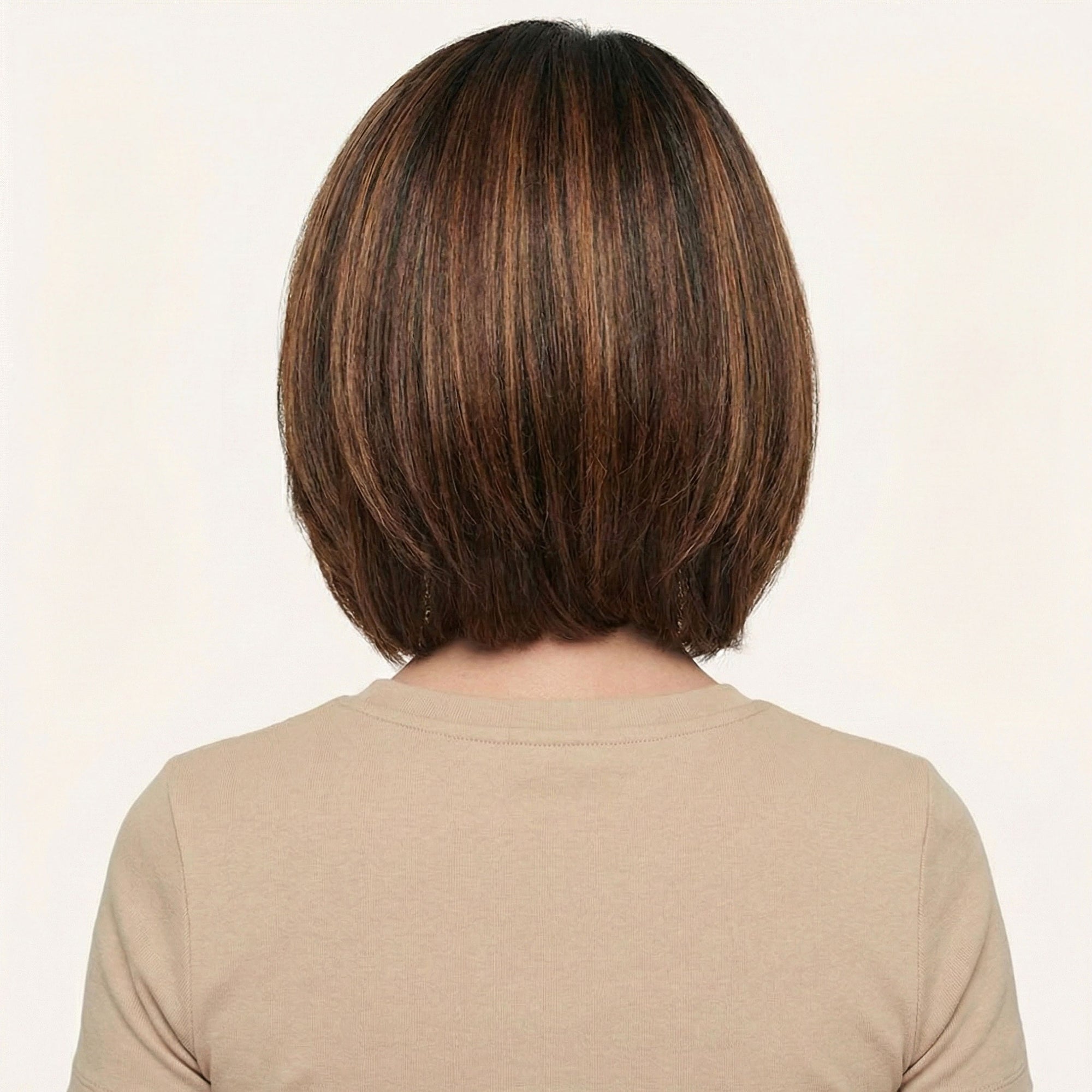 Perruque Synthétique Brune Carré Court - Oralia - dos