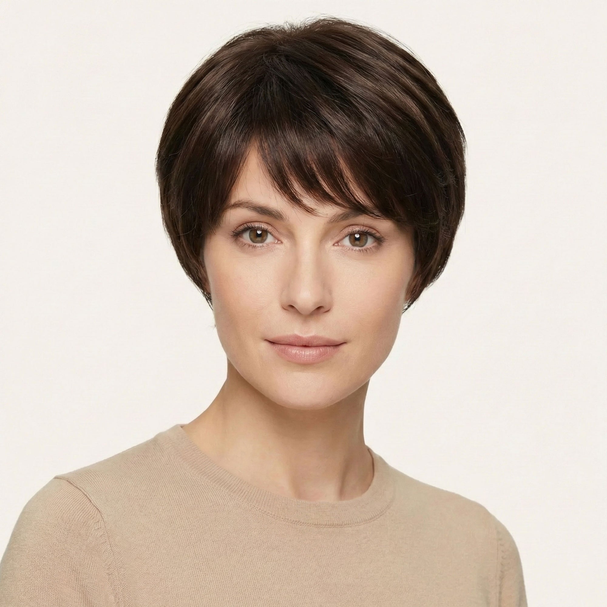 Perruque Synthétique Brune Carré Court - Sinead