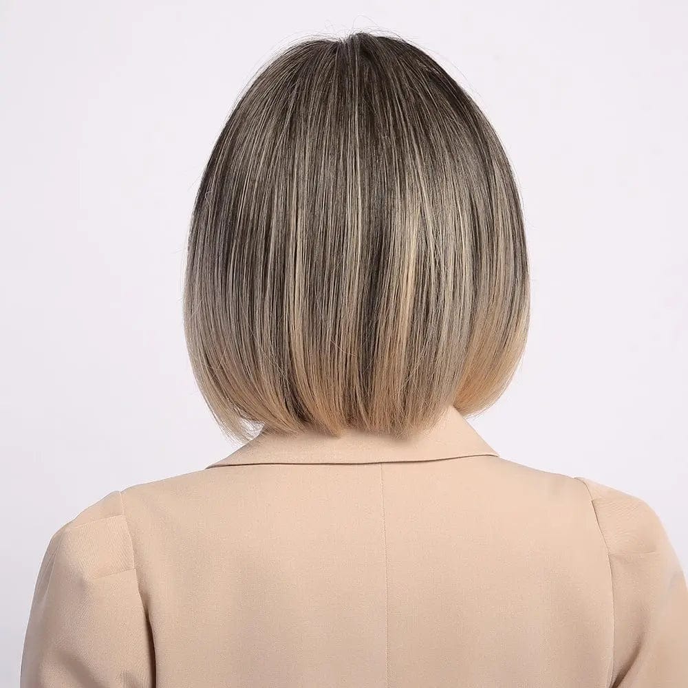 Perruque Synthétique Brune Carré Court - Blythe - Perruque Femme