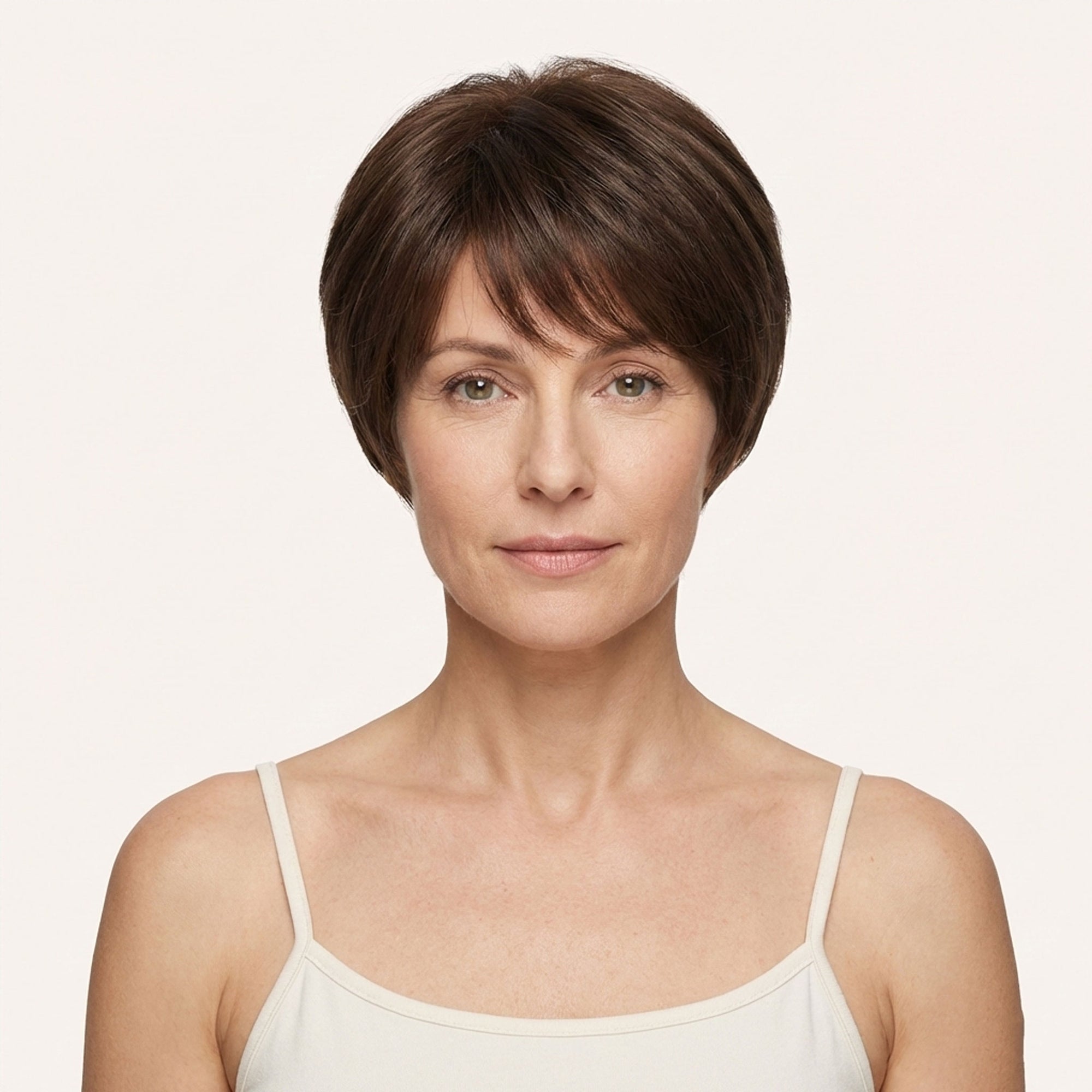 Perruque Synthétique Brune Courte - Thérèse