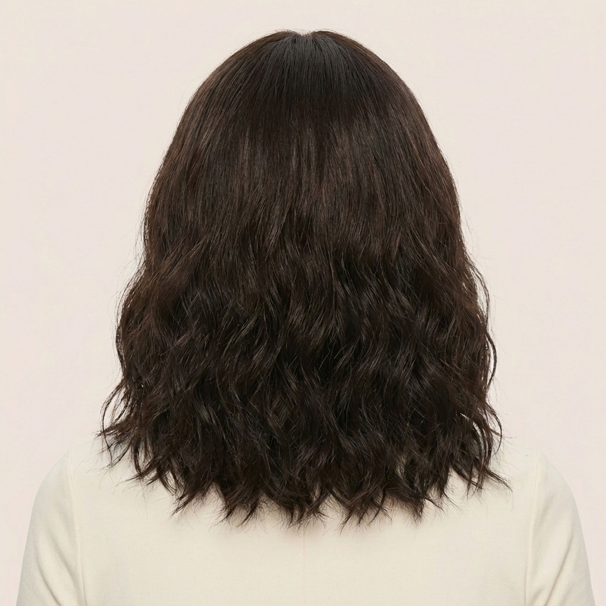 Perruque Synthétique Brune Mi-Longue - Emma - dos