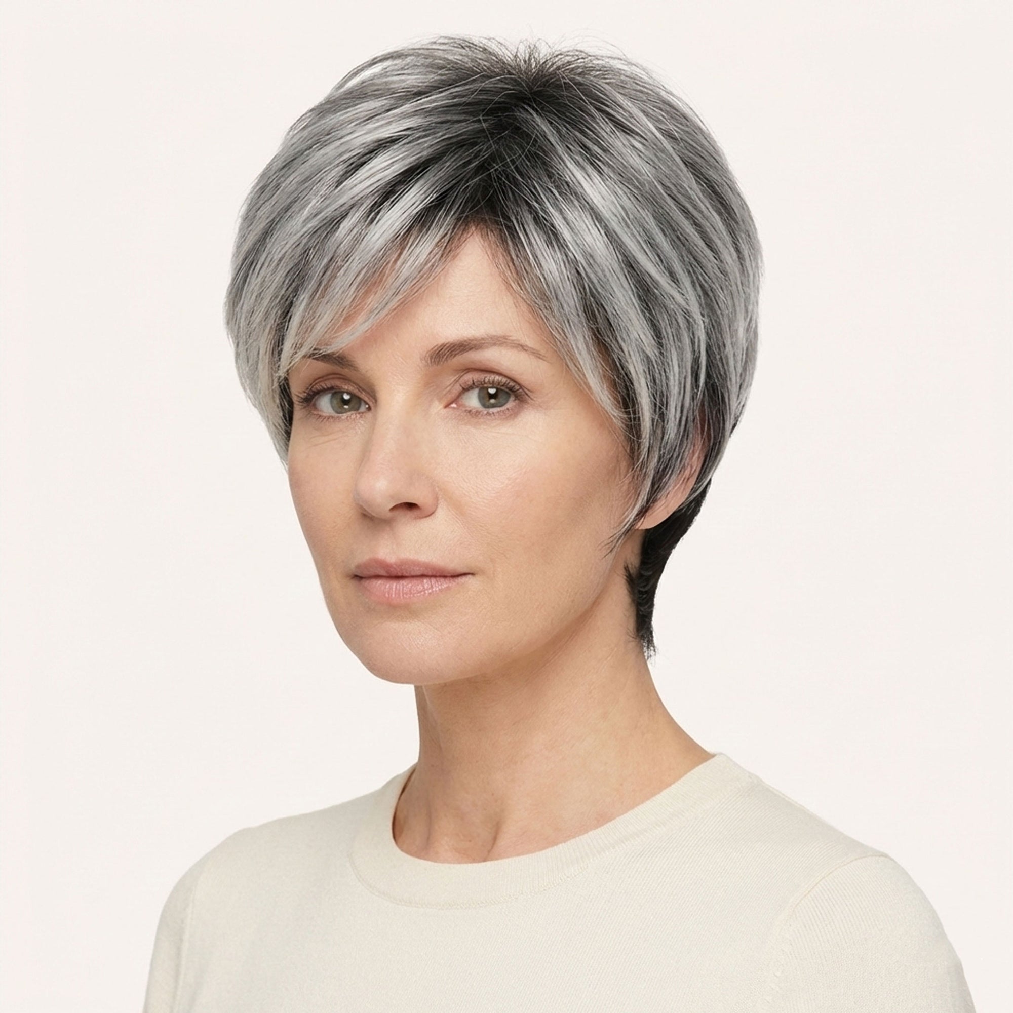 Perruque Synthétique Grise Courte - Tania