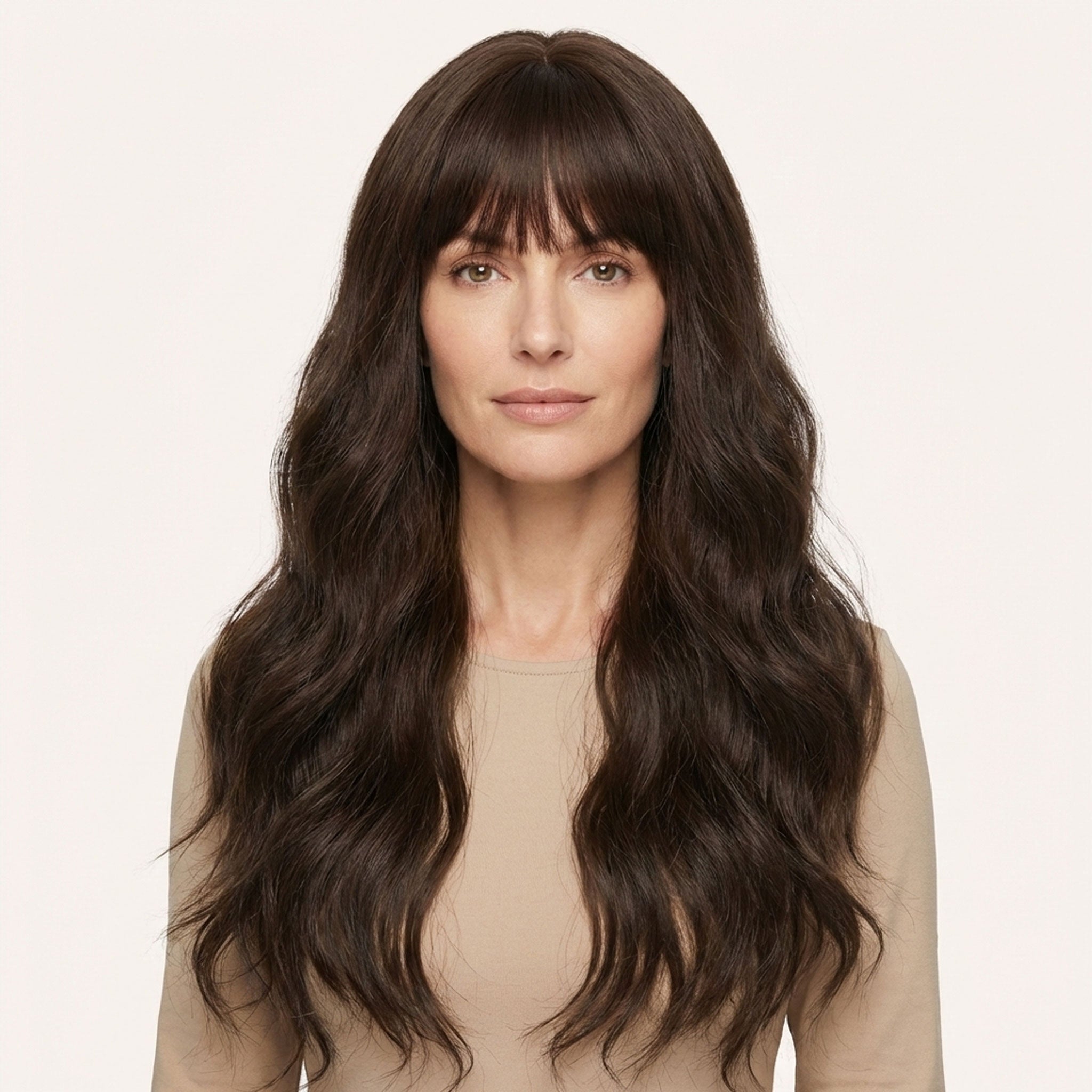 Perruque Synthétique Noire A Frange Longue - Nadia