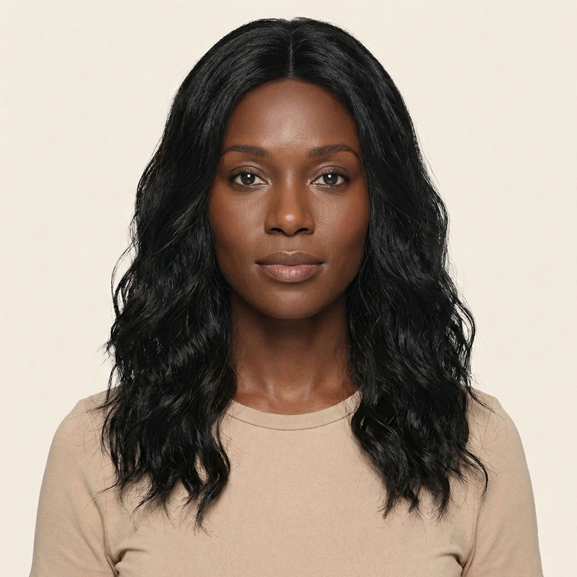 Perruque Synthétique Noire Bouclée Mi-Longue - Dominique