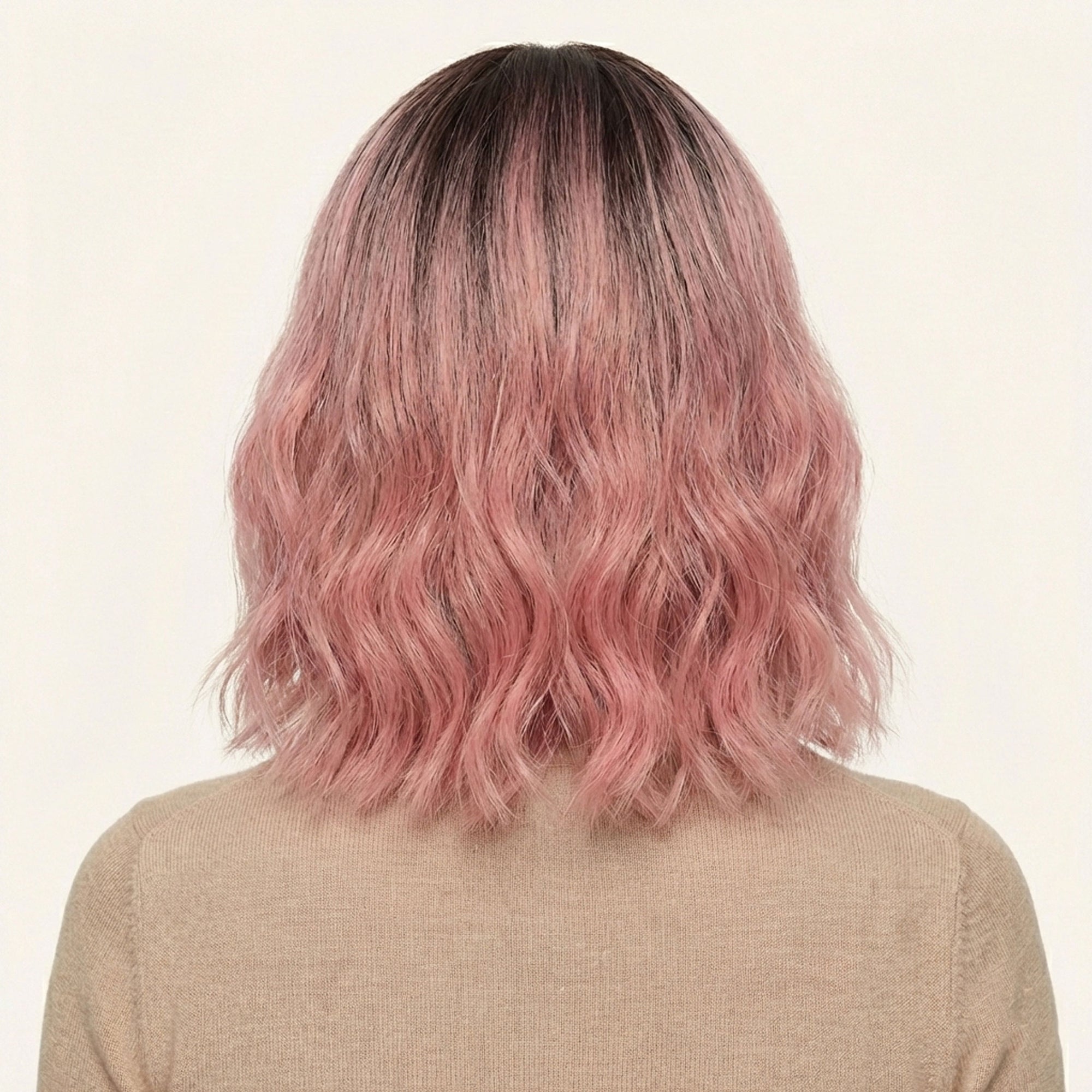 Perruque Synthétique Rose Courte - Cecily