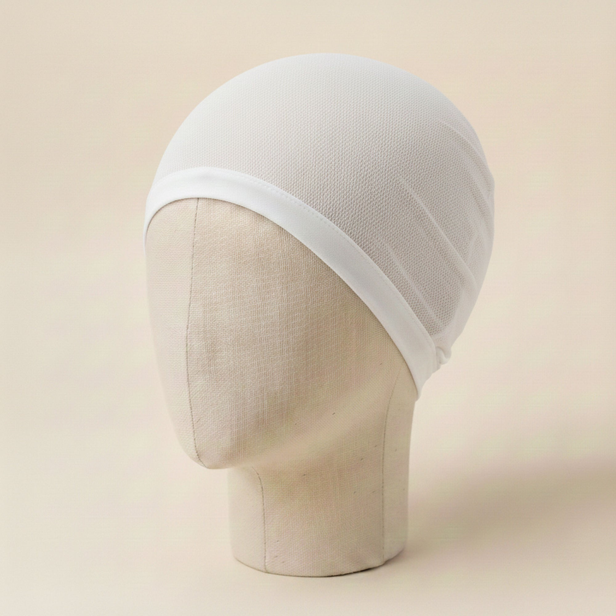 bonnet perruque blanc